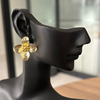 Aretes Dalia Flower Waterproof